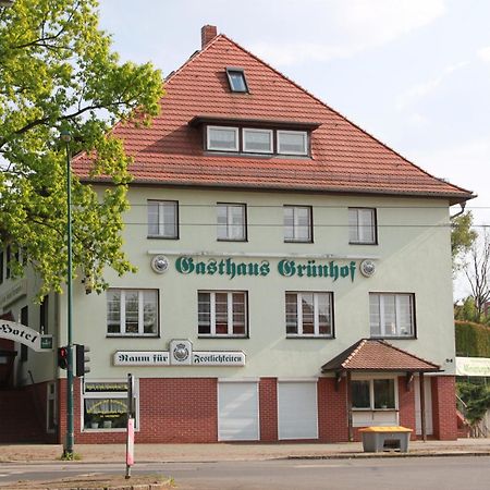 Gasthaus & Hotel Gruenhof Frankfurt  ภายนอก รูปภาพ